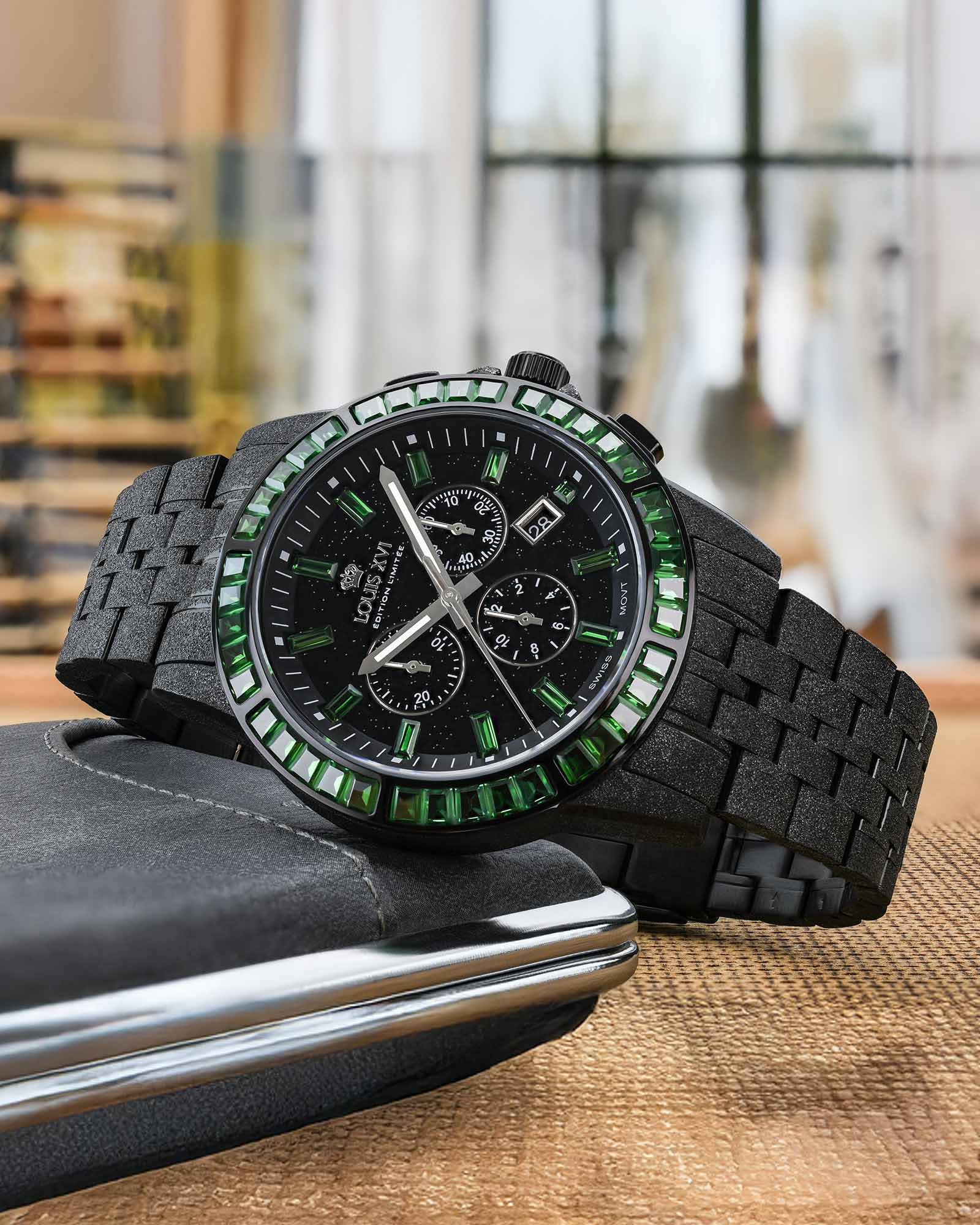 Majesté Frosted Iced Out 1182 Verde Smeraldo - 43mm