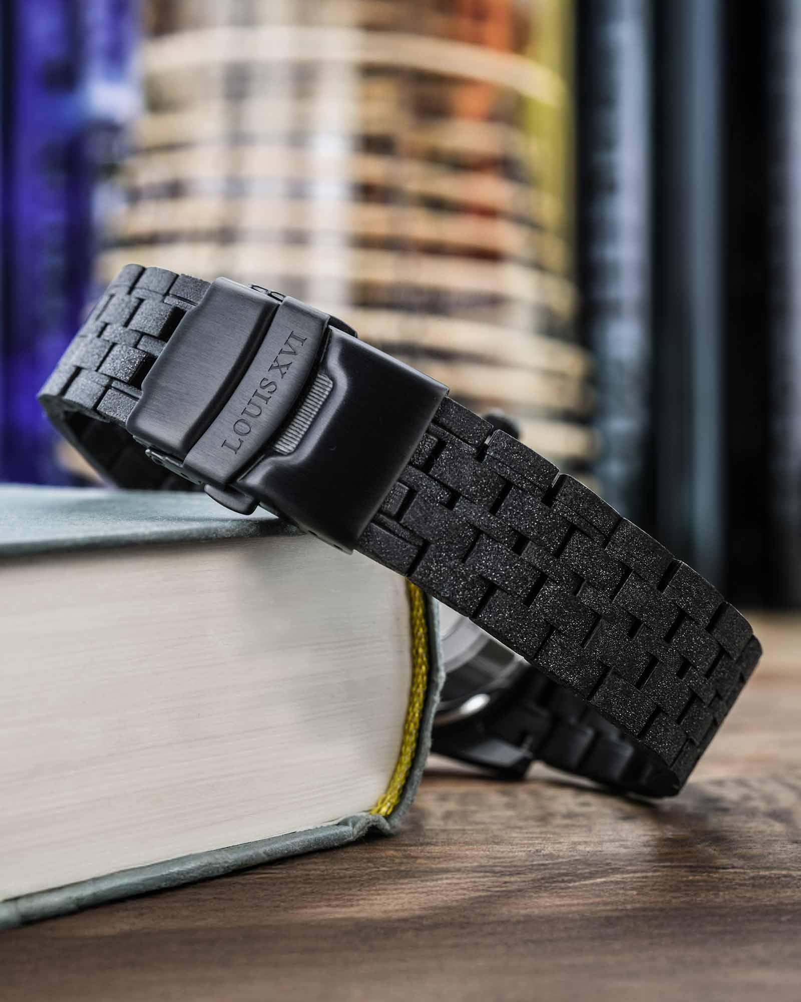 Majesté Givré Iced Out 1184 Caviar Noir - 43mm