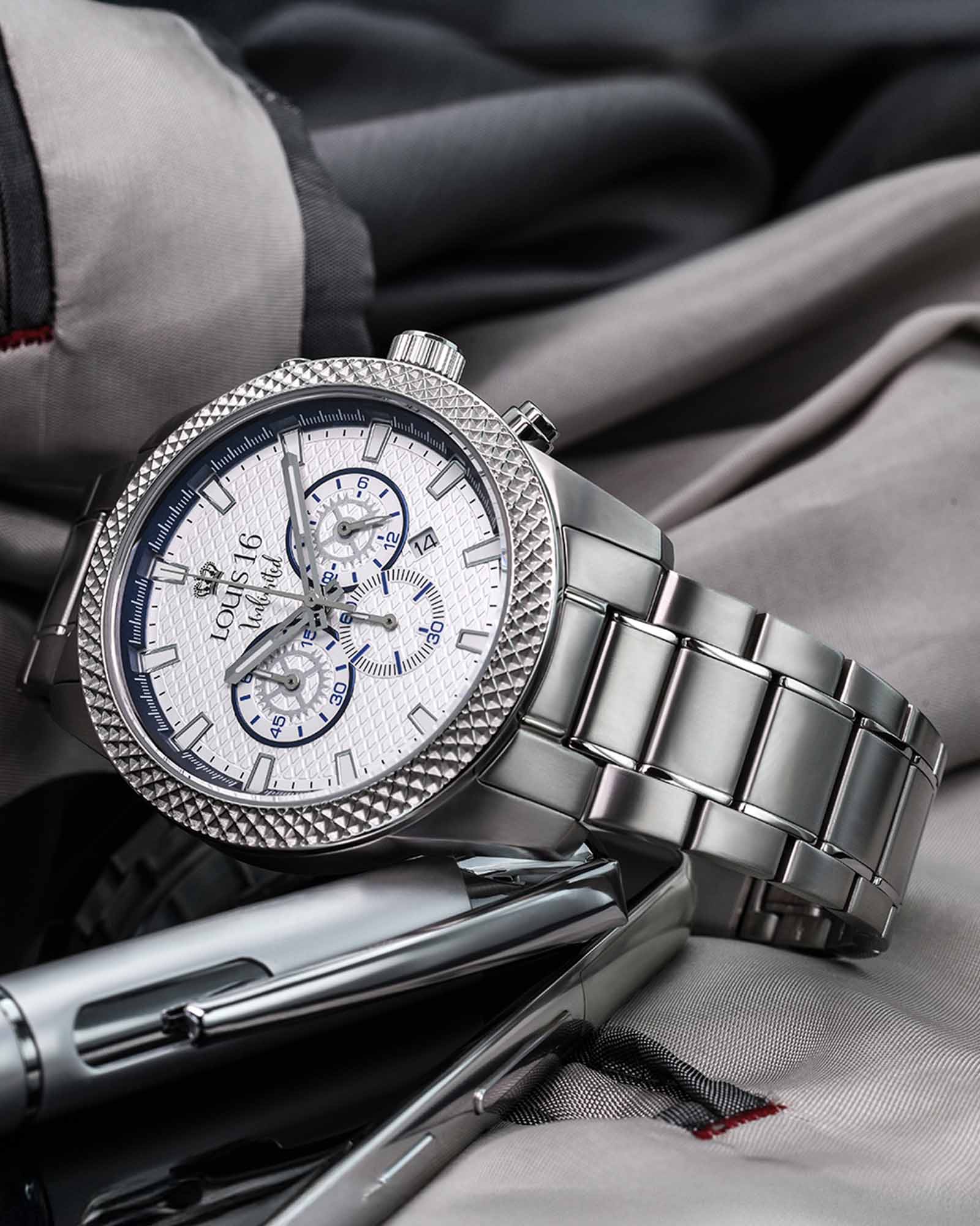 Mirage 3320 Chronograph Silver
