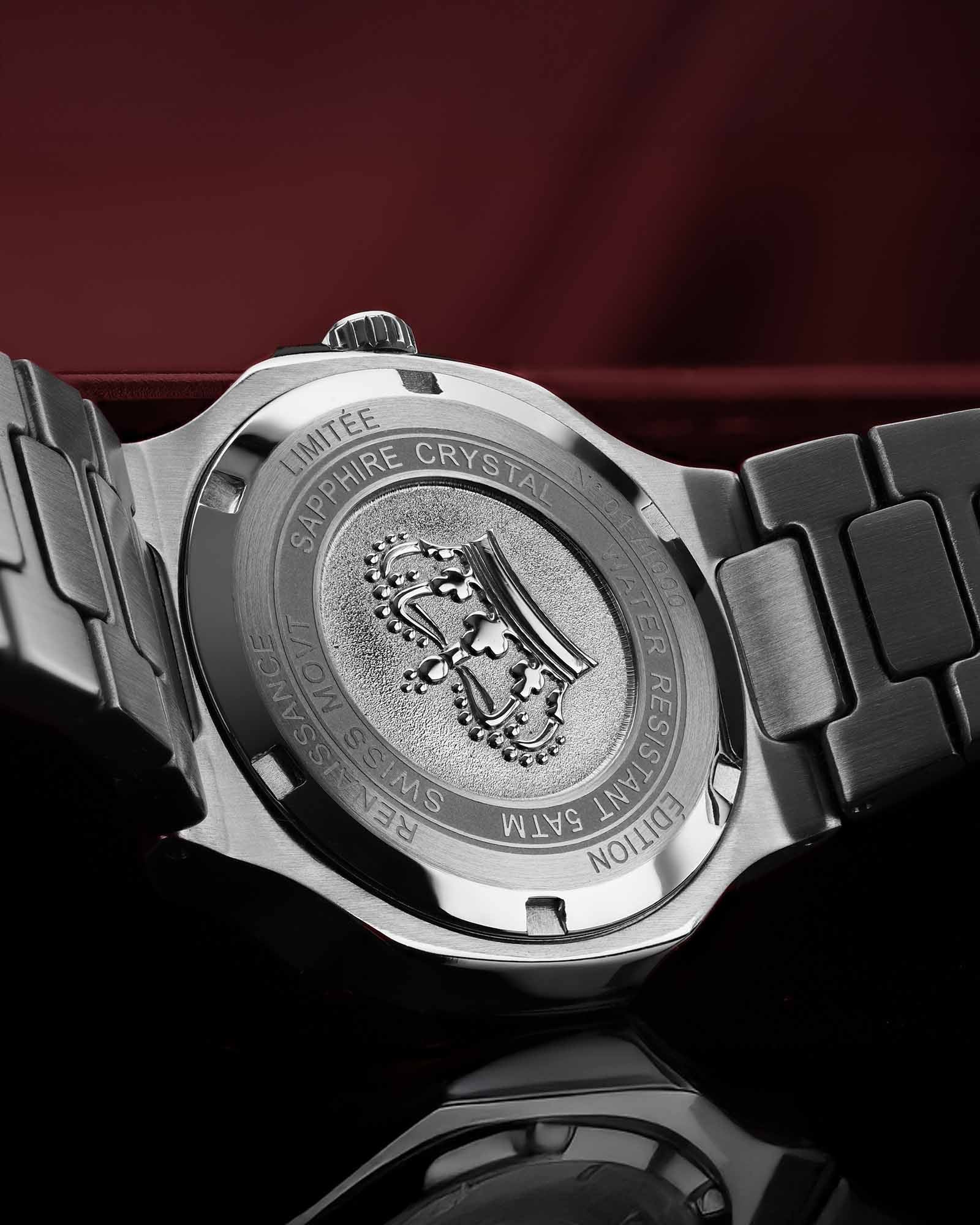 Renaissance Woman 6122 - 35mm