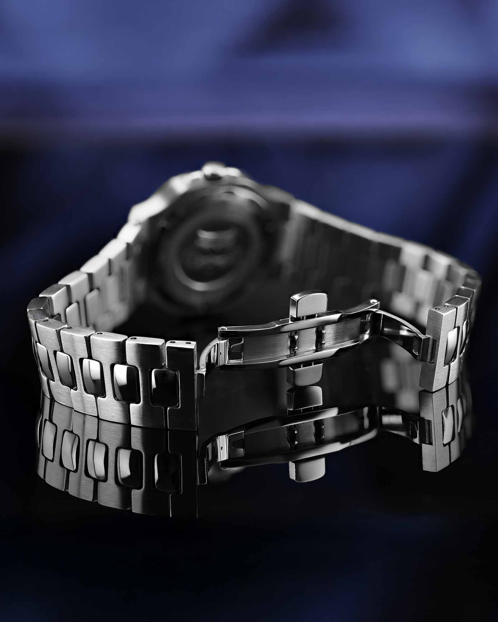 Renaissance Femme 6123 - 35mm