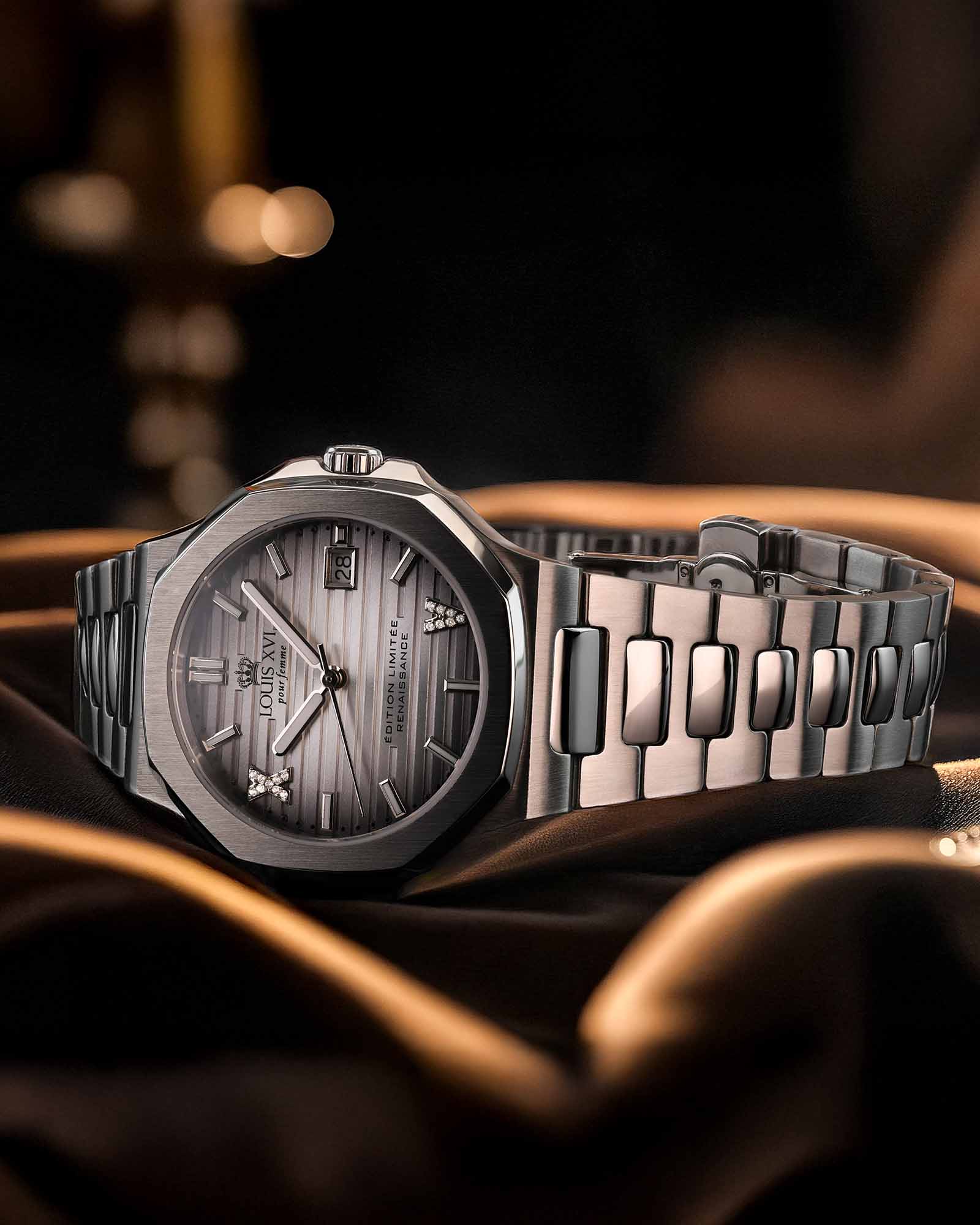 Renaissance Femme 6124 - 35mm