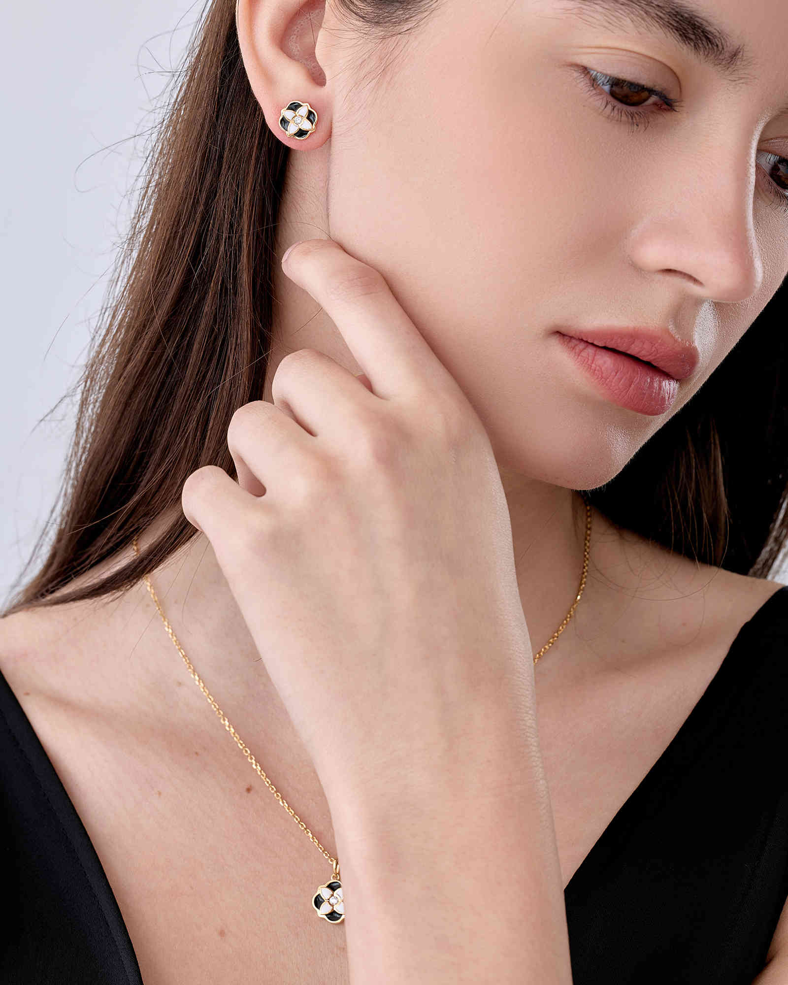 Fleur d’Émail Ohrring - 8340600