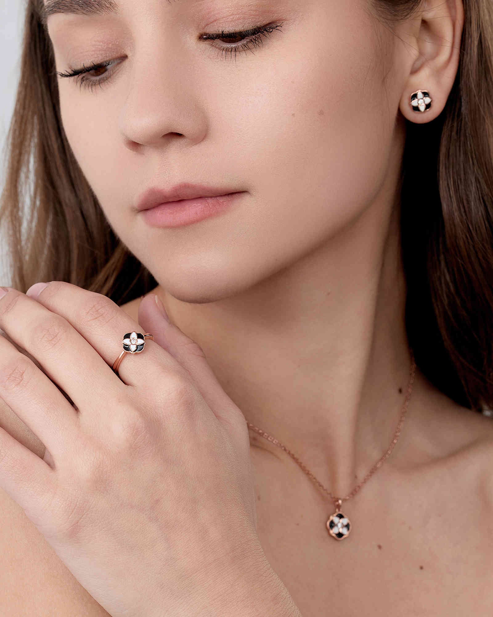 Fleur d’Émail Ringe - 8313000