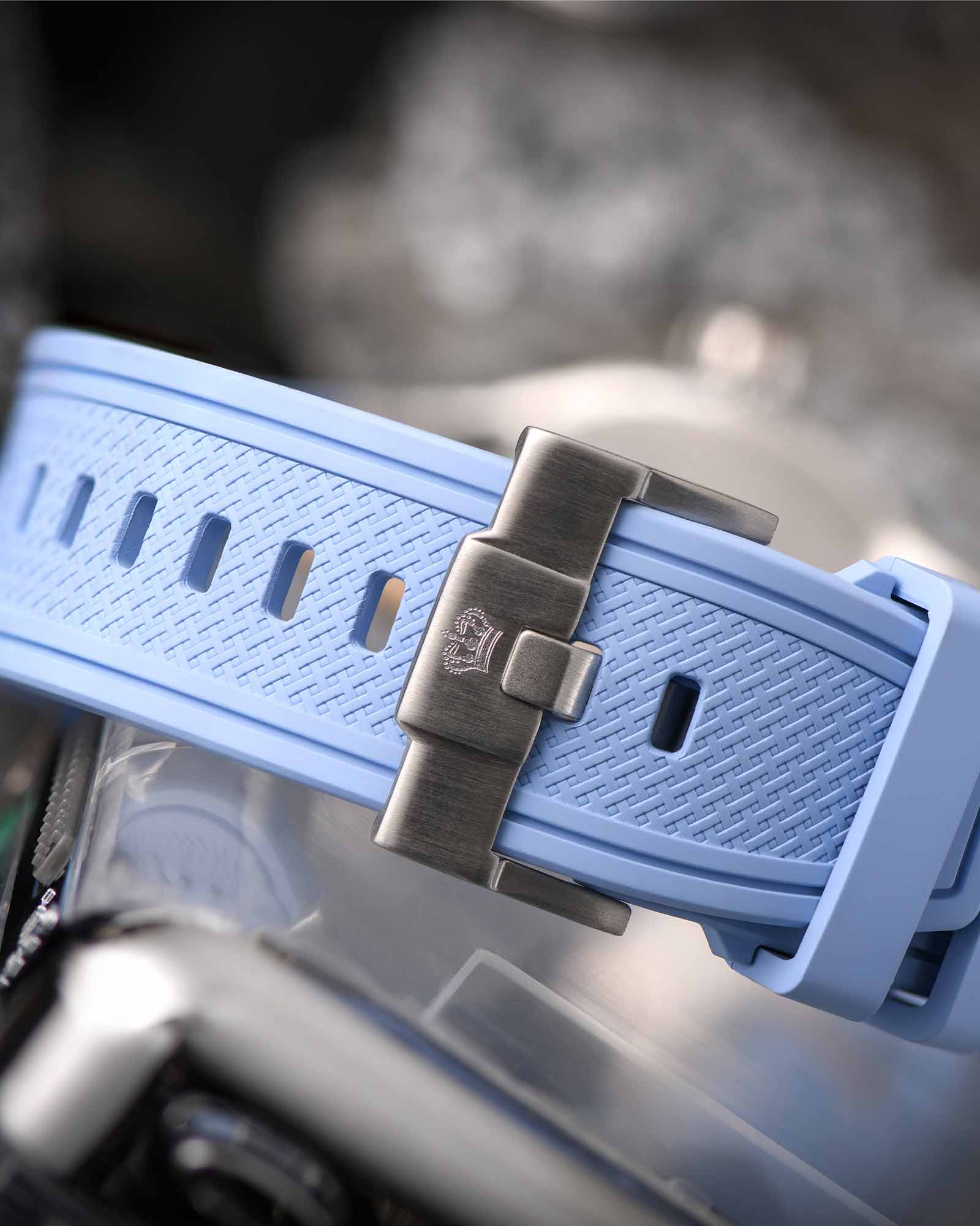 La Lumière Vetro Automatico Rif. 3823 – Baby Blue