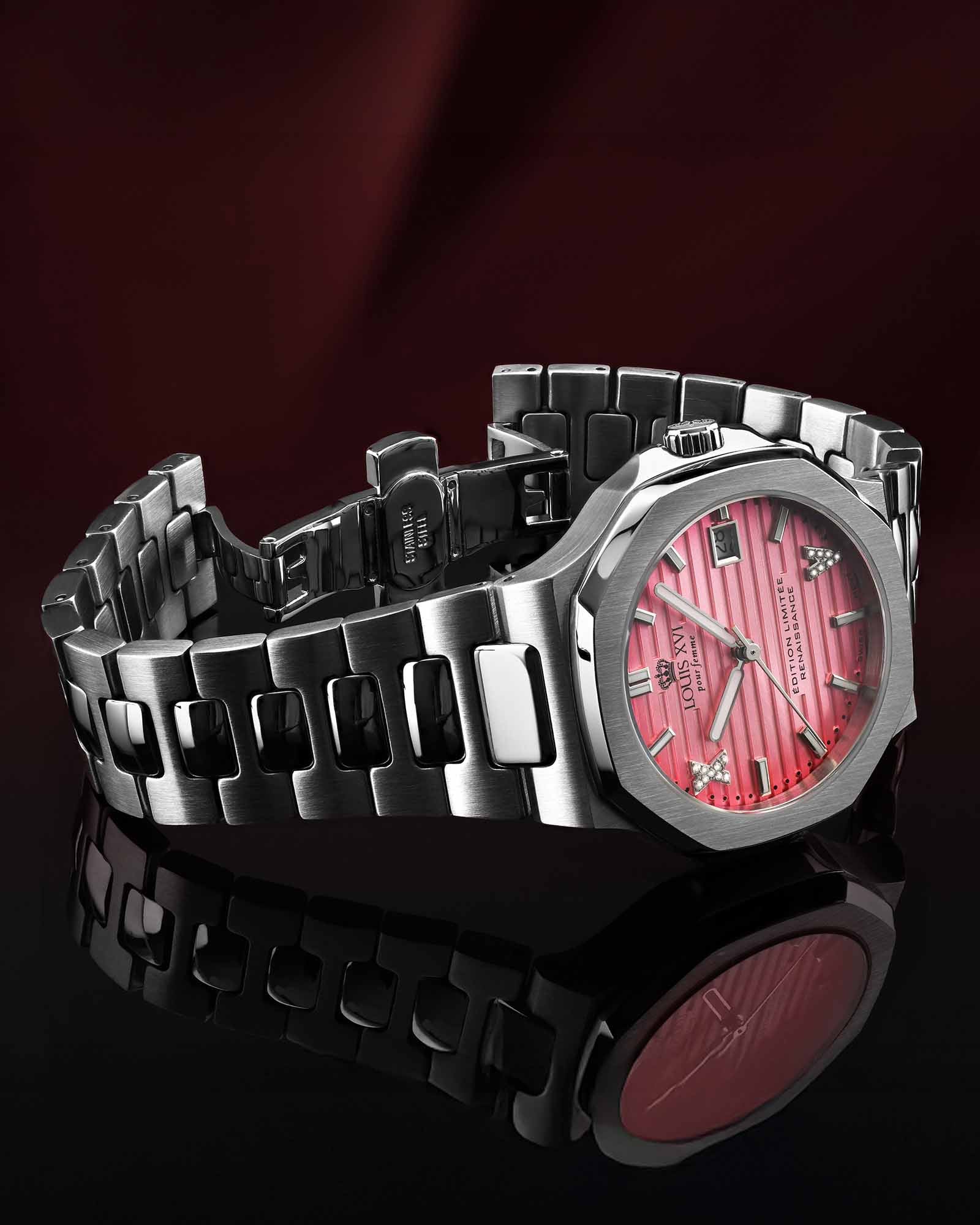 Renaissance Woman 6122 - 35mm